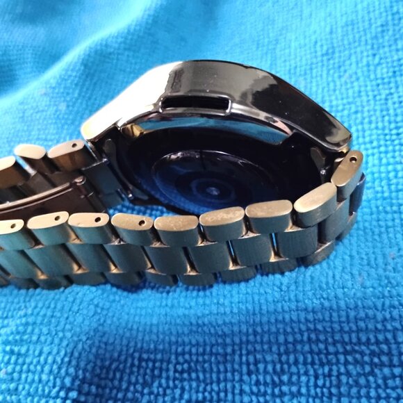 Samsung Galaxy Watch 6 (5L 4Z) 44mm, WIFI+4G LTE Smartwatch GPS Bluetooth R945U - Picture 7 of 12